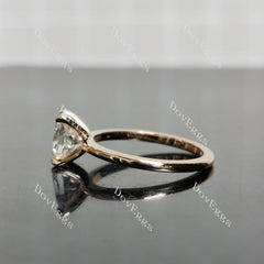 (size 7) Doveggs sterling silver plated with rose gold 1.5ct oval crushed ice cut moissanite engagement ring