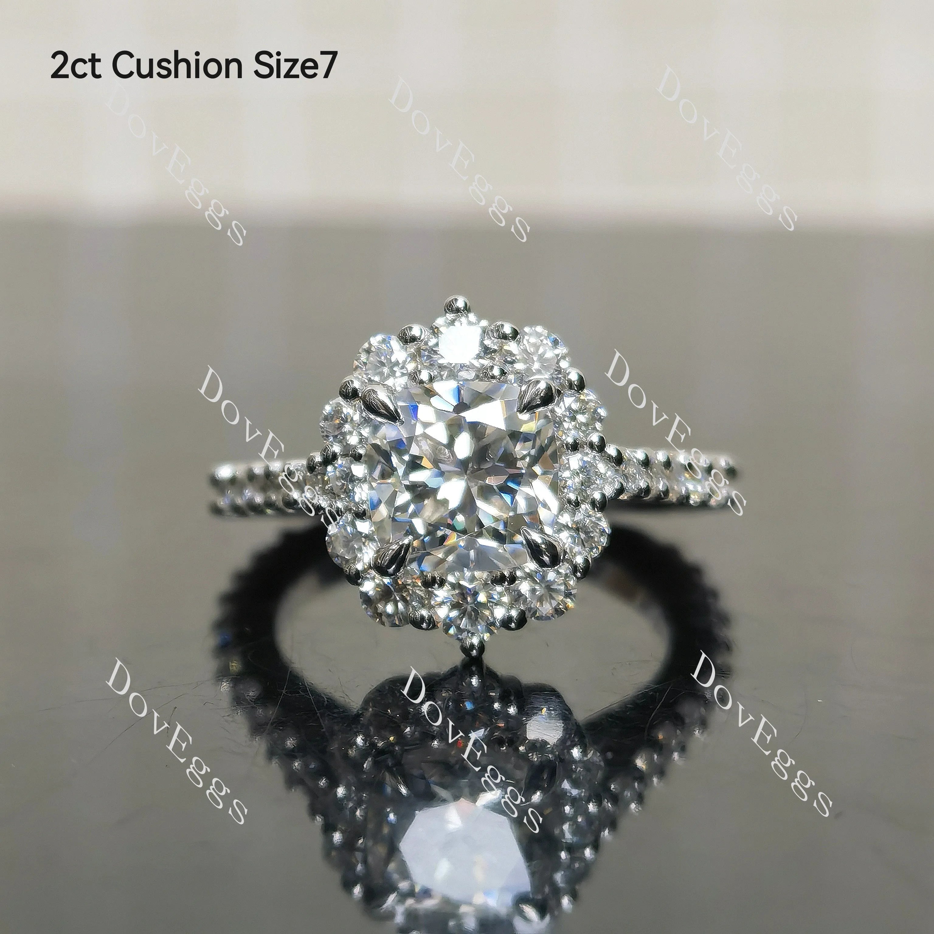 2ct cushion GHI color moissanite(size 7)