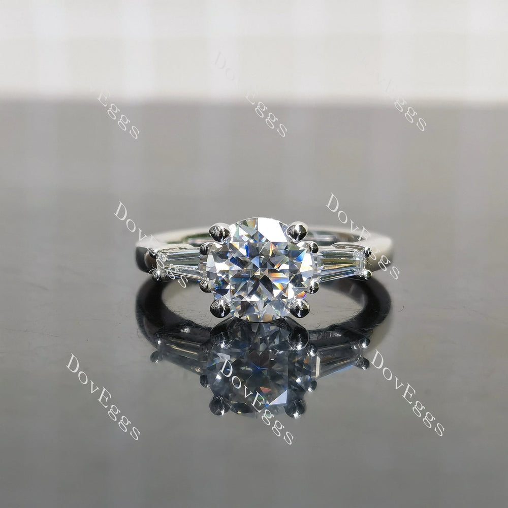 size 6.5 2ct Round(H&A cut)