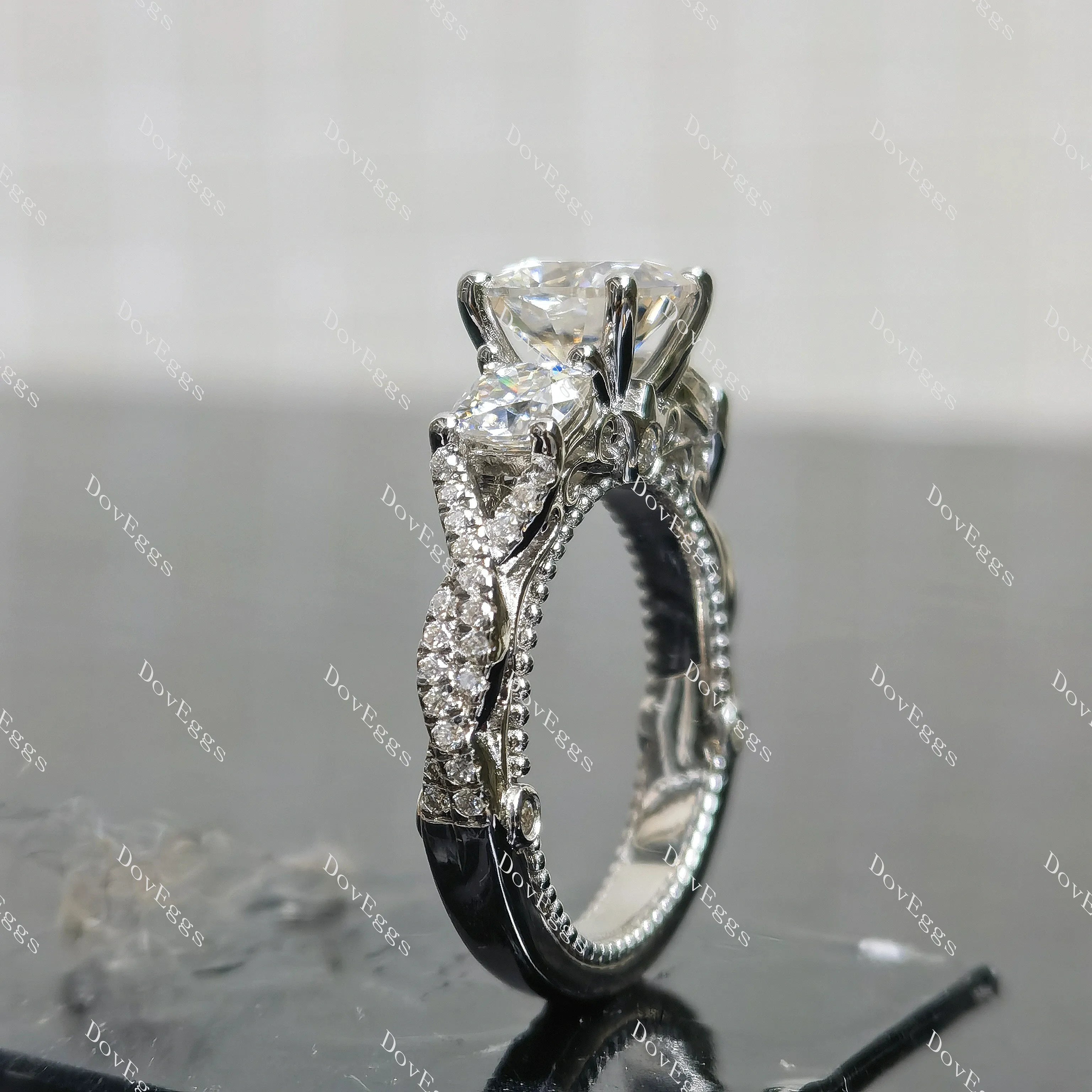 (size5.25) Doveggs 1.5ct cushion moissanite sterling silver engagement ring