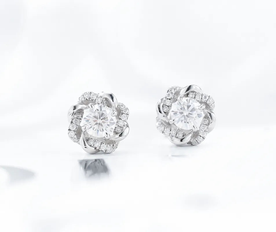 Doveggs studs push back round moissanite earrings