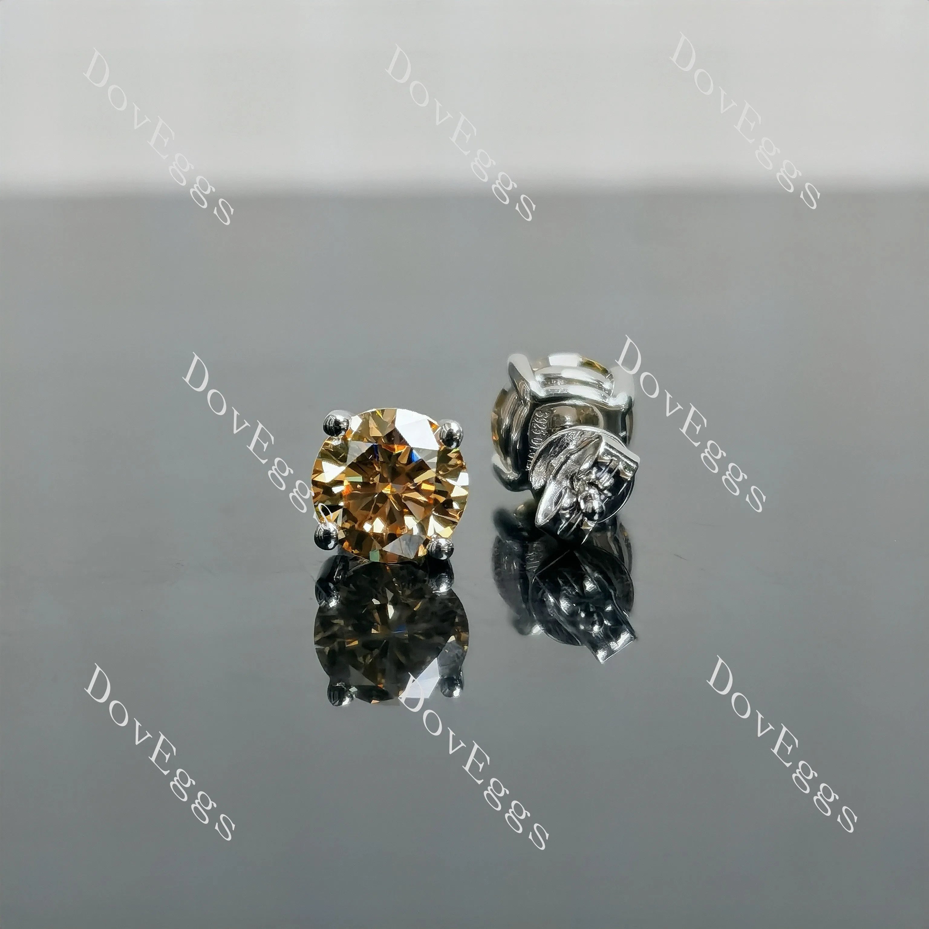 Doveggs 1ct/per round 2cttw Champagne color sterling silver moissanite earrings