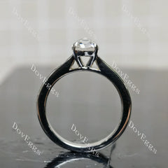 (size 6.5)Doveggs sterling silver 1.5ct Oval moissanite engagement ring