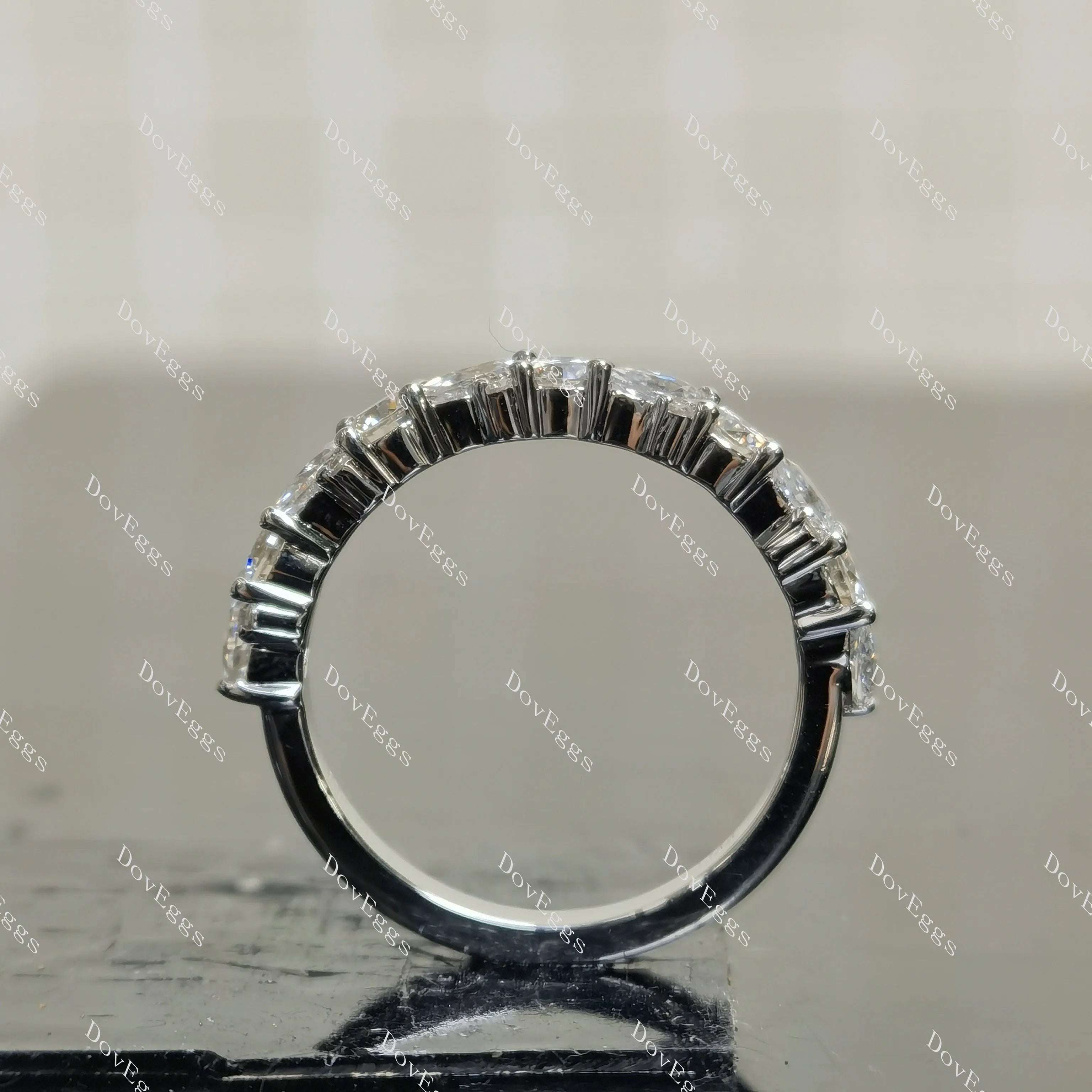 (size 6) Doveggs sterling silver 0.98cttw moissanite wedding band