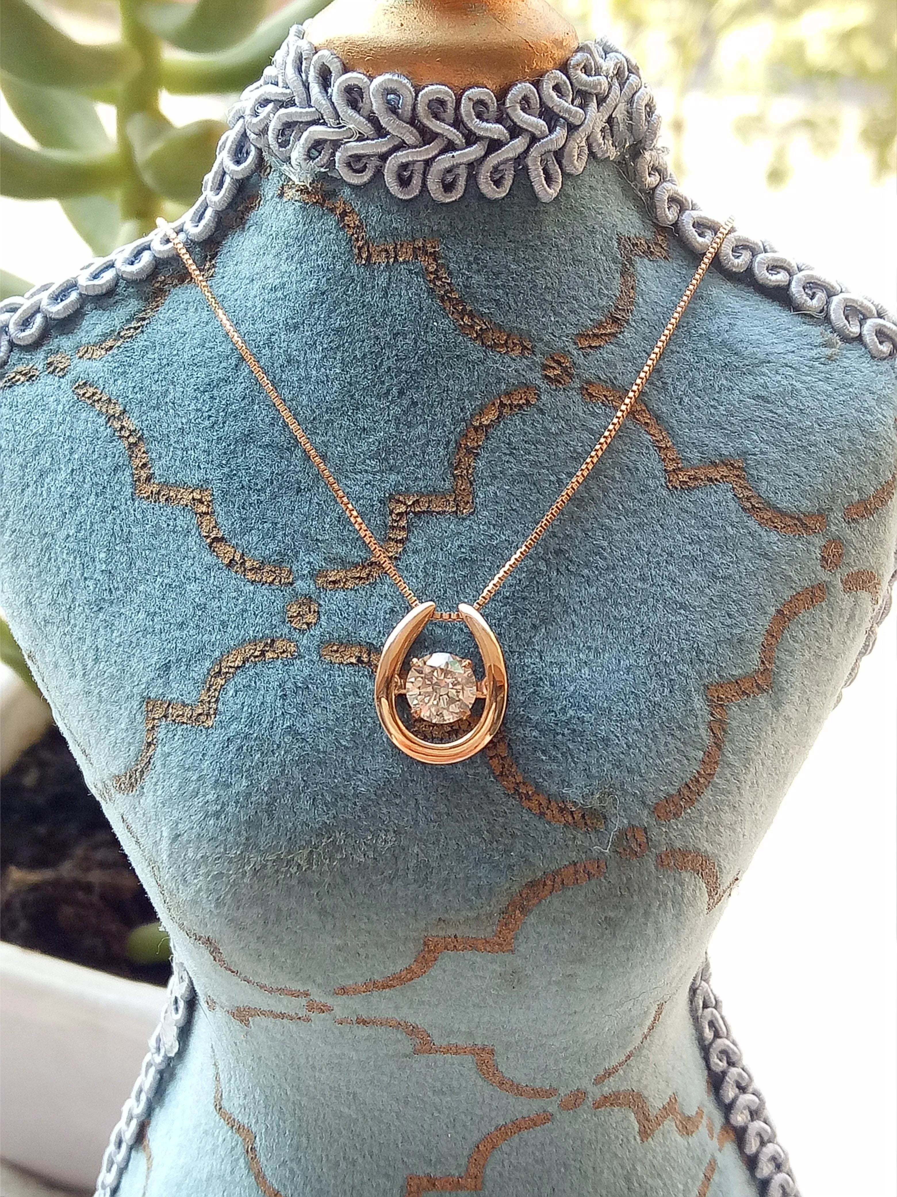 doveggs diamond 18k rose gold center 0.4 carat diamond pendant necklace