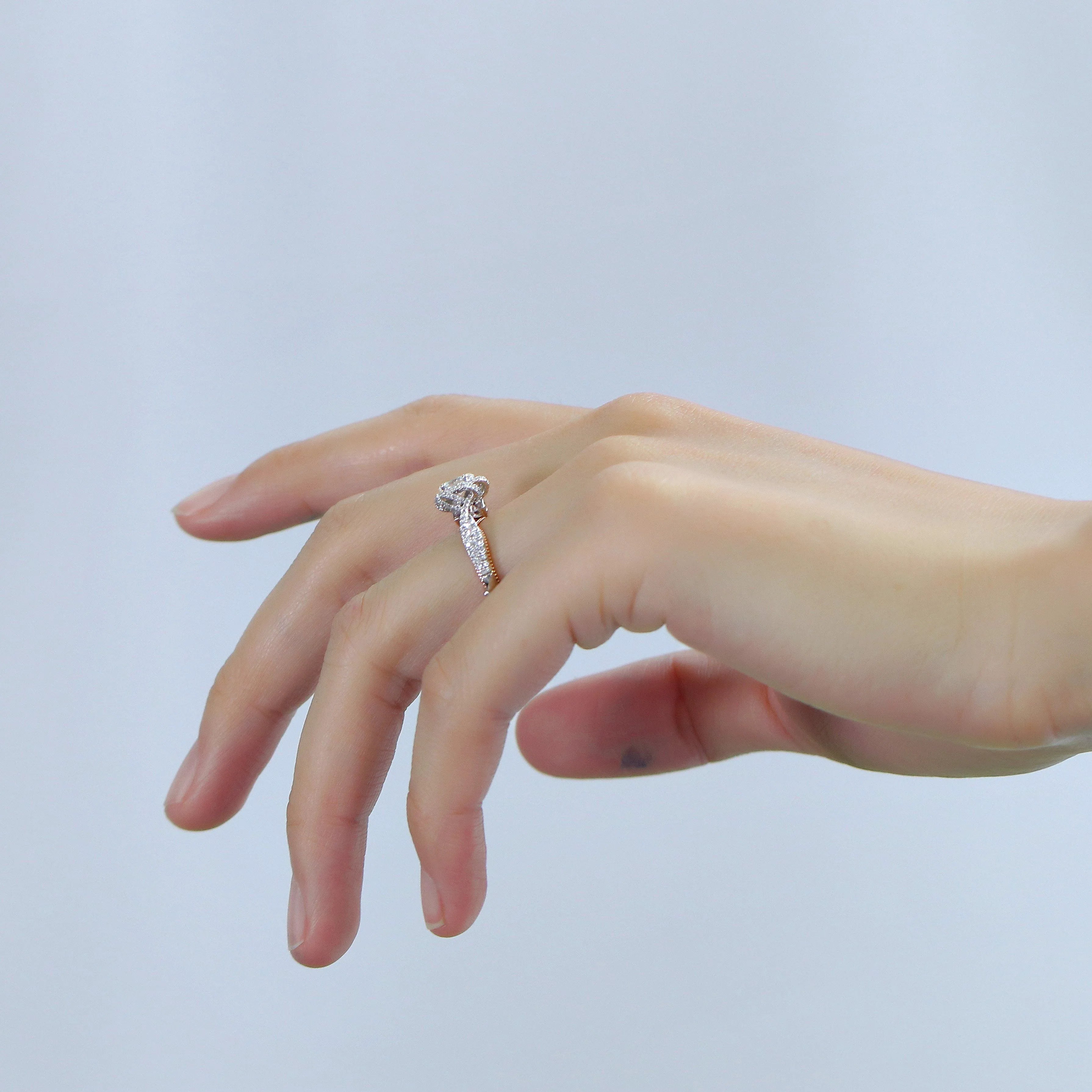 doveggs 0.5 carat oval lab created diamond engagement ring
