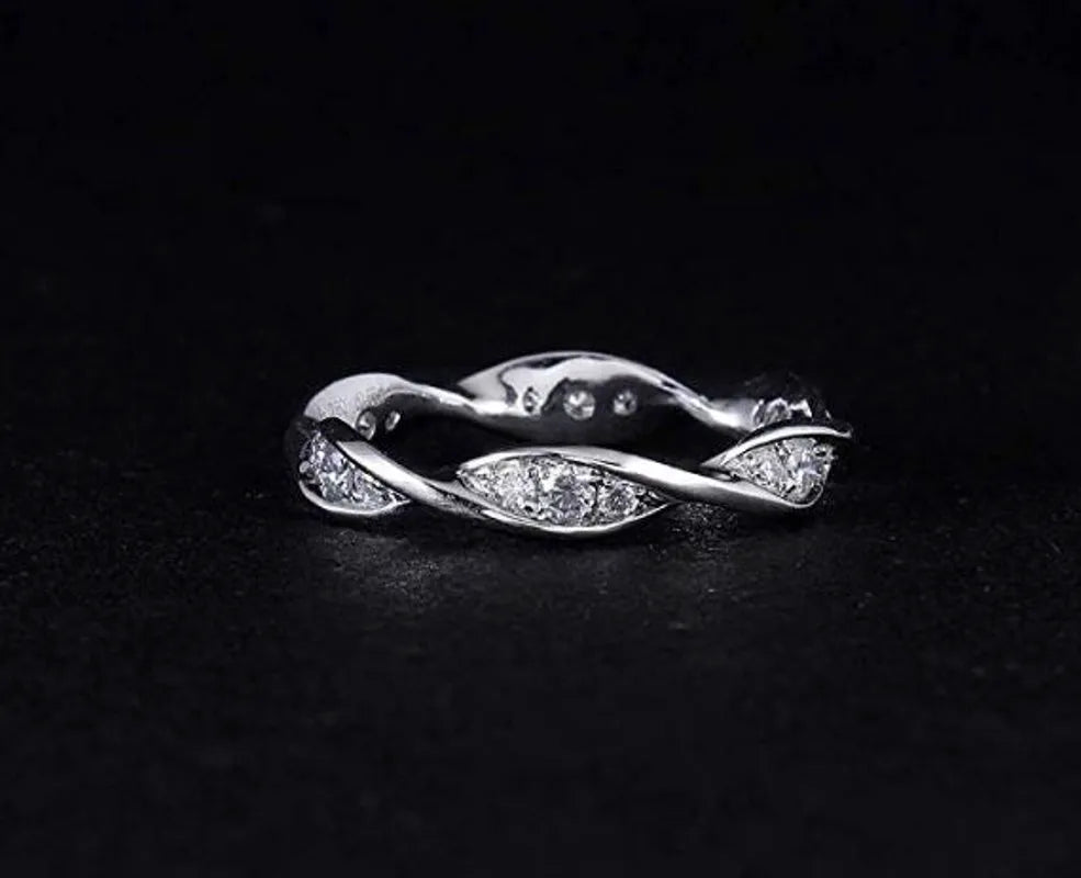 Doveggs Curved moissanite/lab grown diamond wedding band for women-3.7mm band width