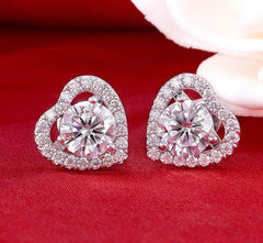 Doveggs round heart shape moissanite studs earrings for women