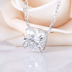 Doveggs solitaire cushion moissanite pendant necklace for women