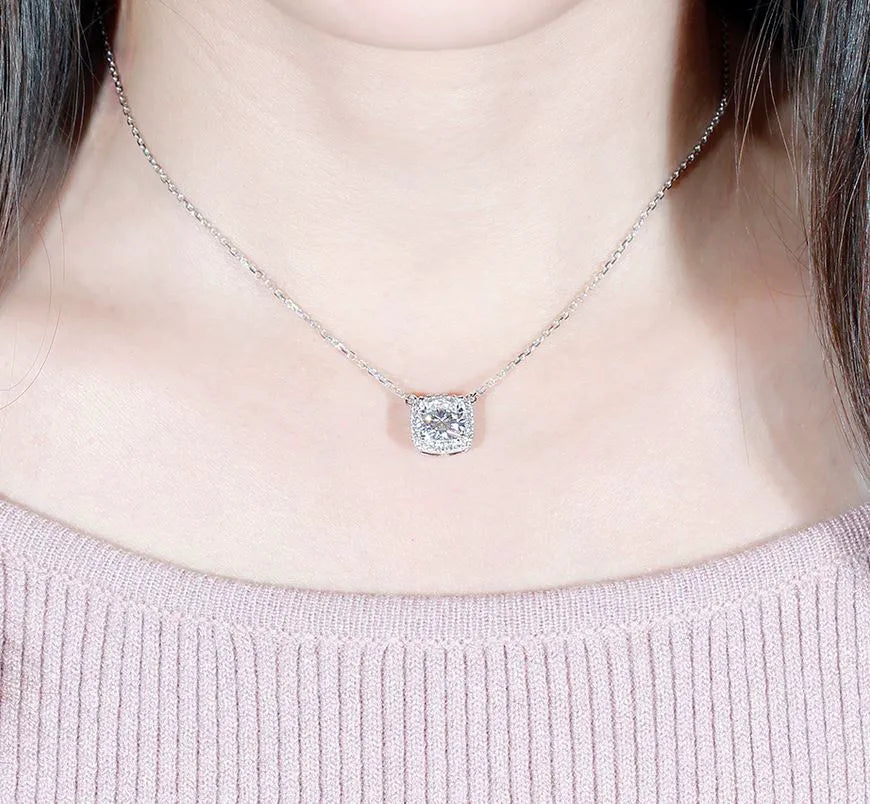 Doveggs cushion halo pendant necklace with chain