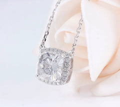 Doveggs cushion halo pendant necklace with chain