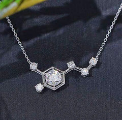 Doveggs round side stone moissanite pendant necklace