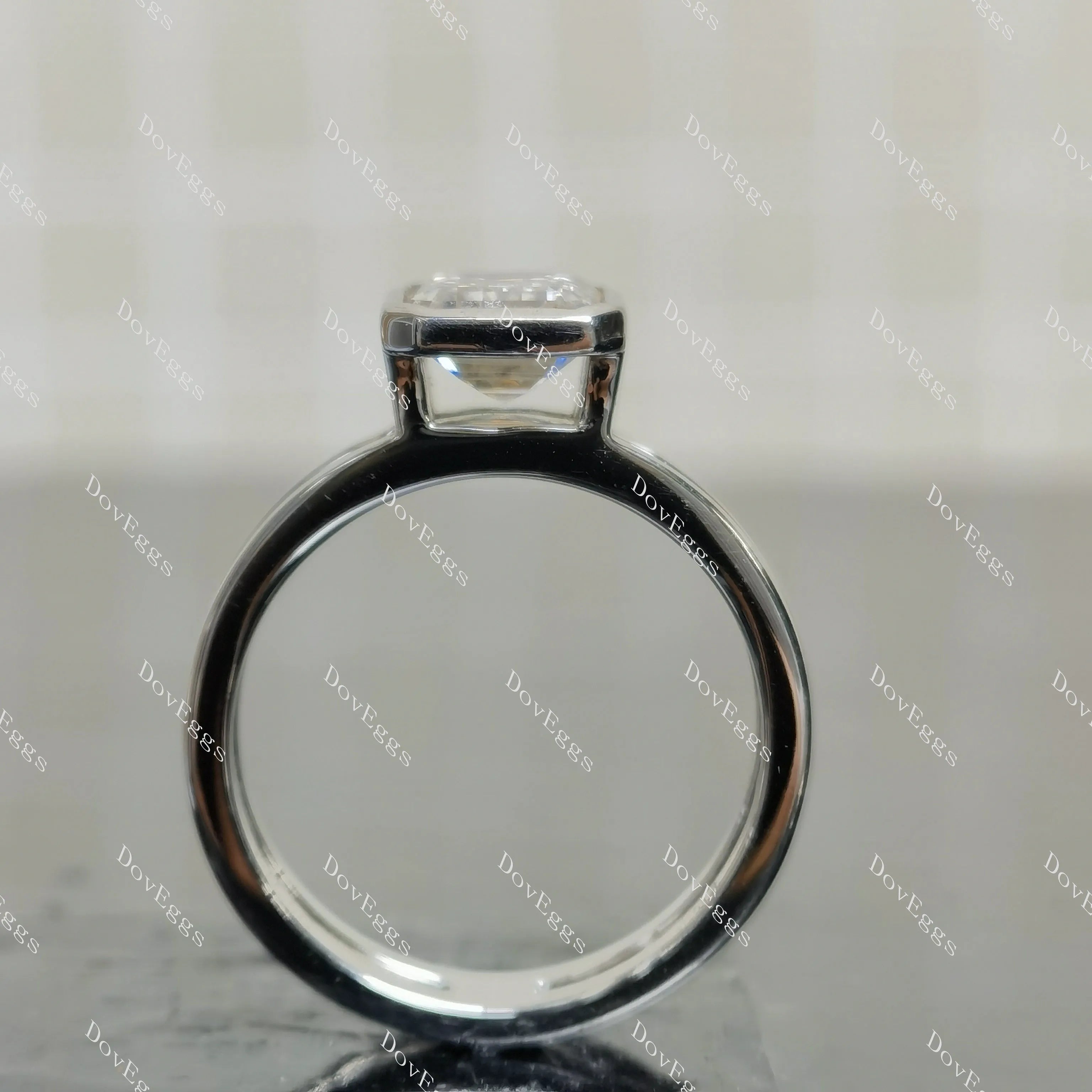 (size 8.25)Doveggs 3ct GHI color emerald moissanite engagement SS ring