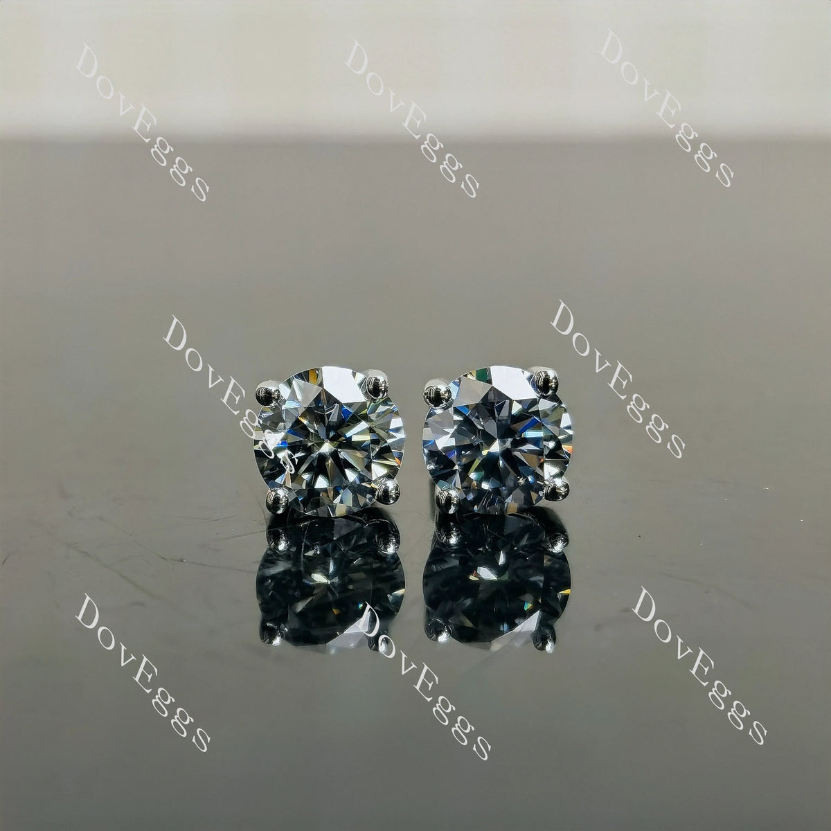 Doveggs 1ct/per round 2cttw Stardust Grey color sterling silver moissanite earrings