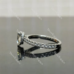 (size 7) Doveggs 1.5ct GHI color pear moissanite engagement ring