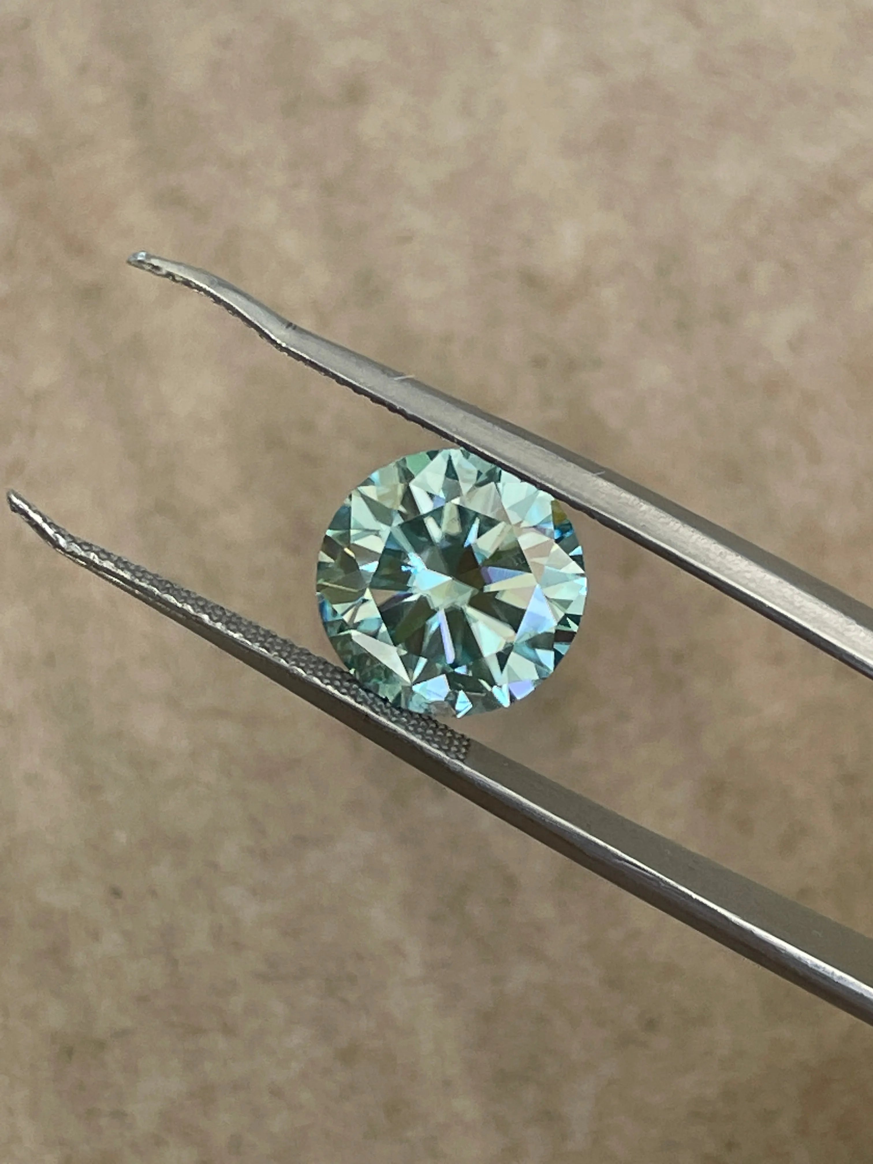 Doveggs round 3ct accident color bluish Green moissanite loose stone