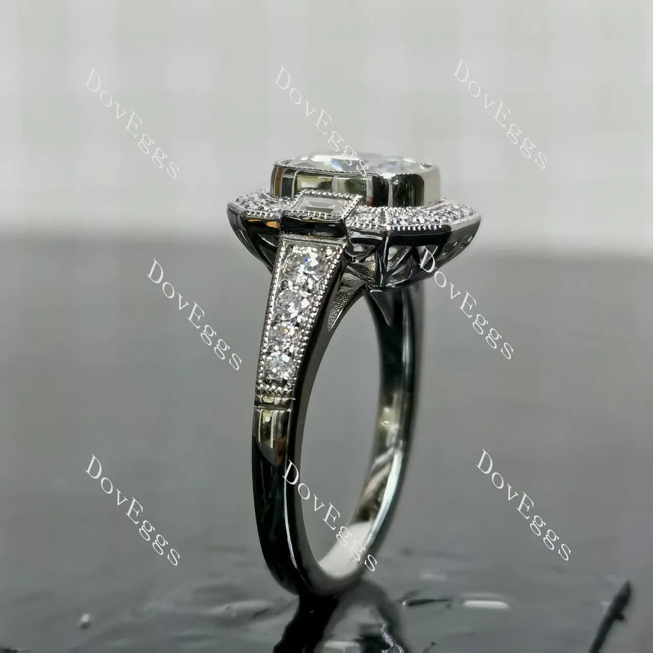 (size 7) Doveggs sterling silver 2ct elongated cushion moissanite engagement ring