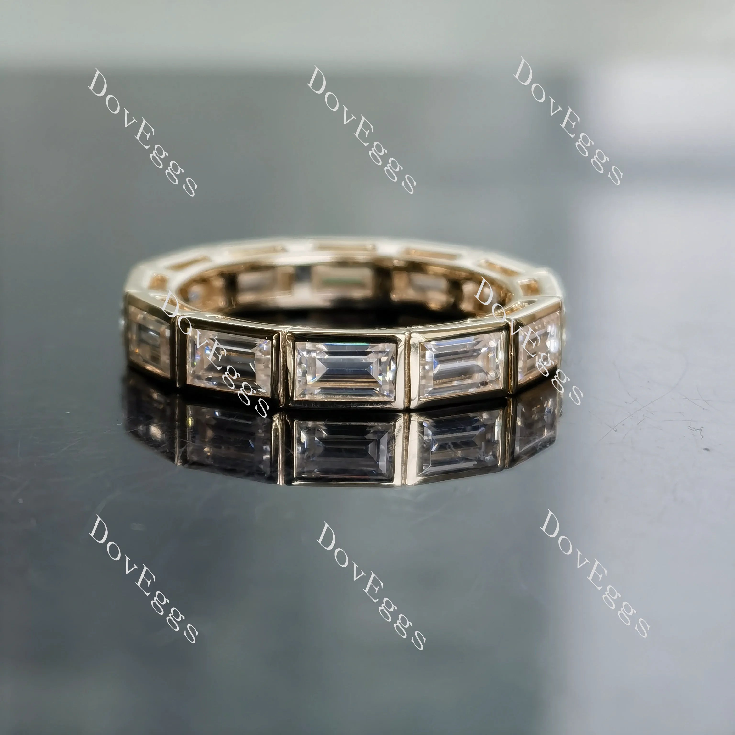 Doveggs emerald full eternity bezel moissanite/Lab grown diamond wedding band-4.0mm band width