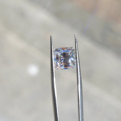 1ct(5*7mm) Elongated Pixel Cut