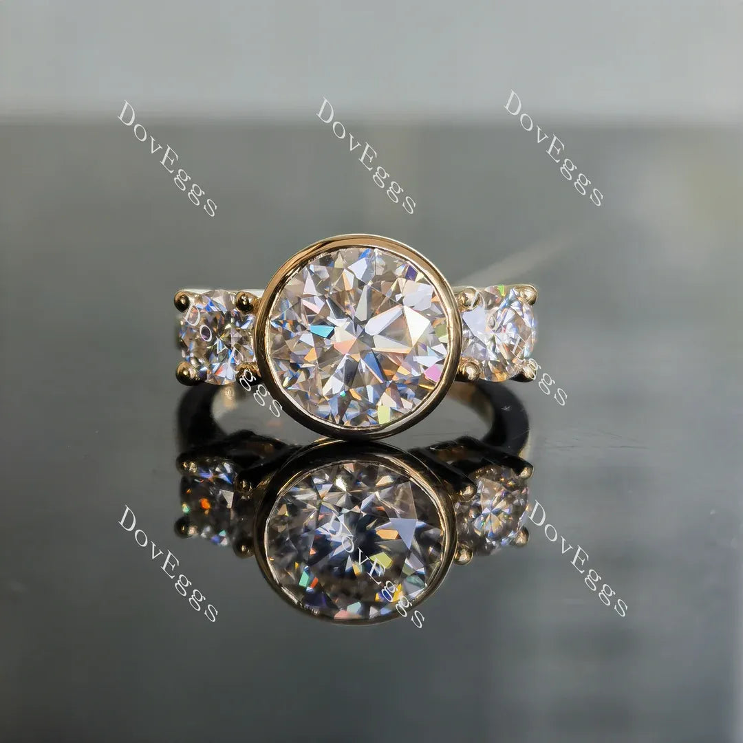 DovEggs side stones three-stone bezel engagement ring semi-mount only(Exclusively to DovEggs Stones)