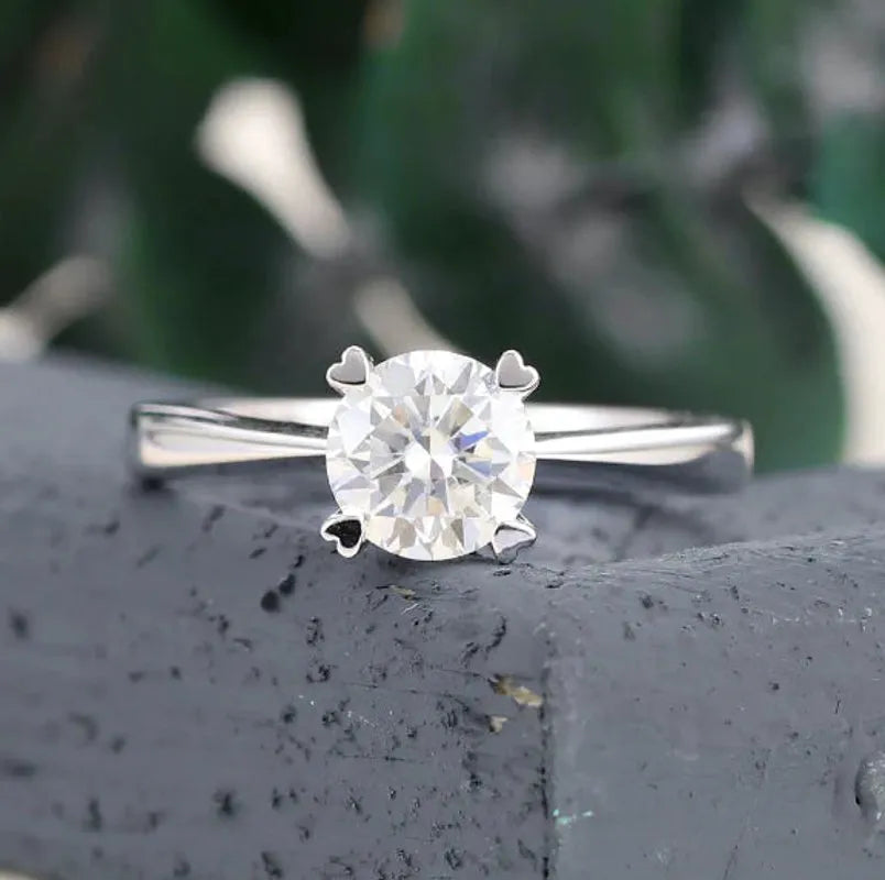 Doveggs solitaire engagement ring only semi-mount only(Exclusively to DovEggs Stones)