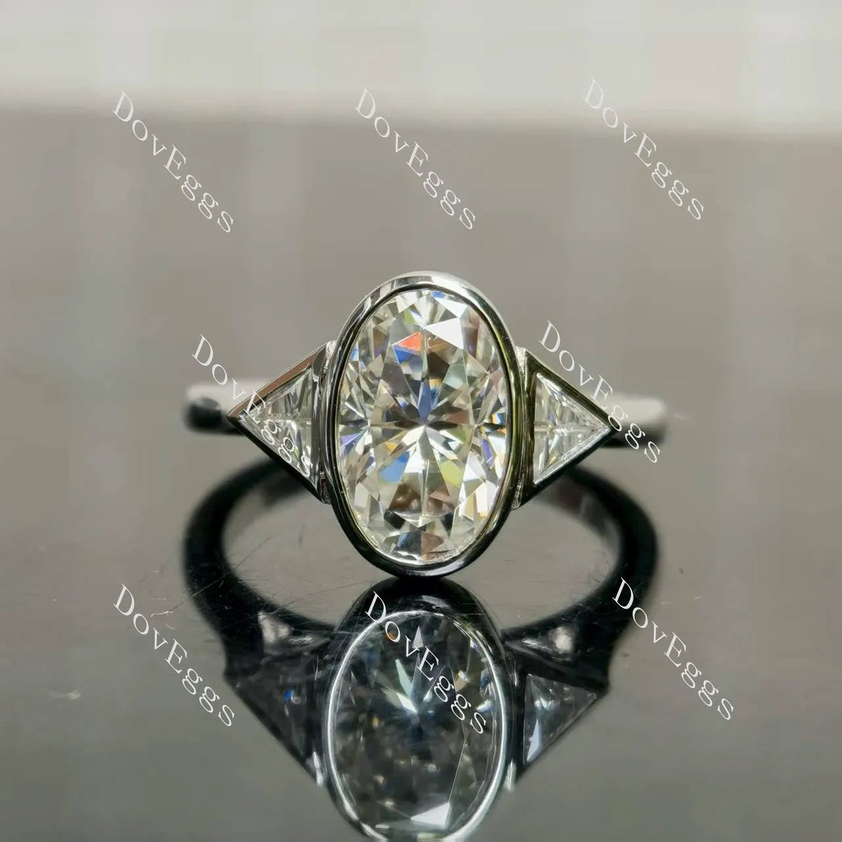 (Size 8) Doveggs sterling silver 3ct elongated oval moissanite engagement ring