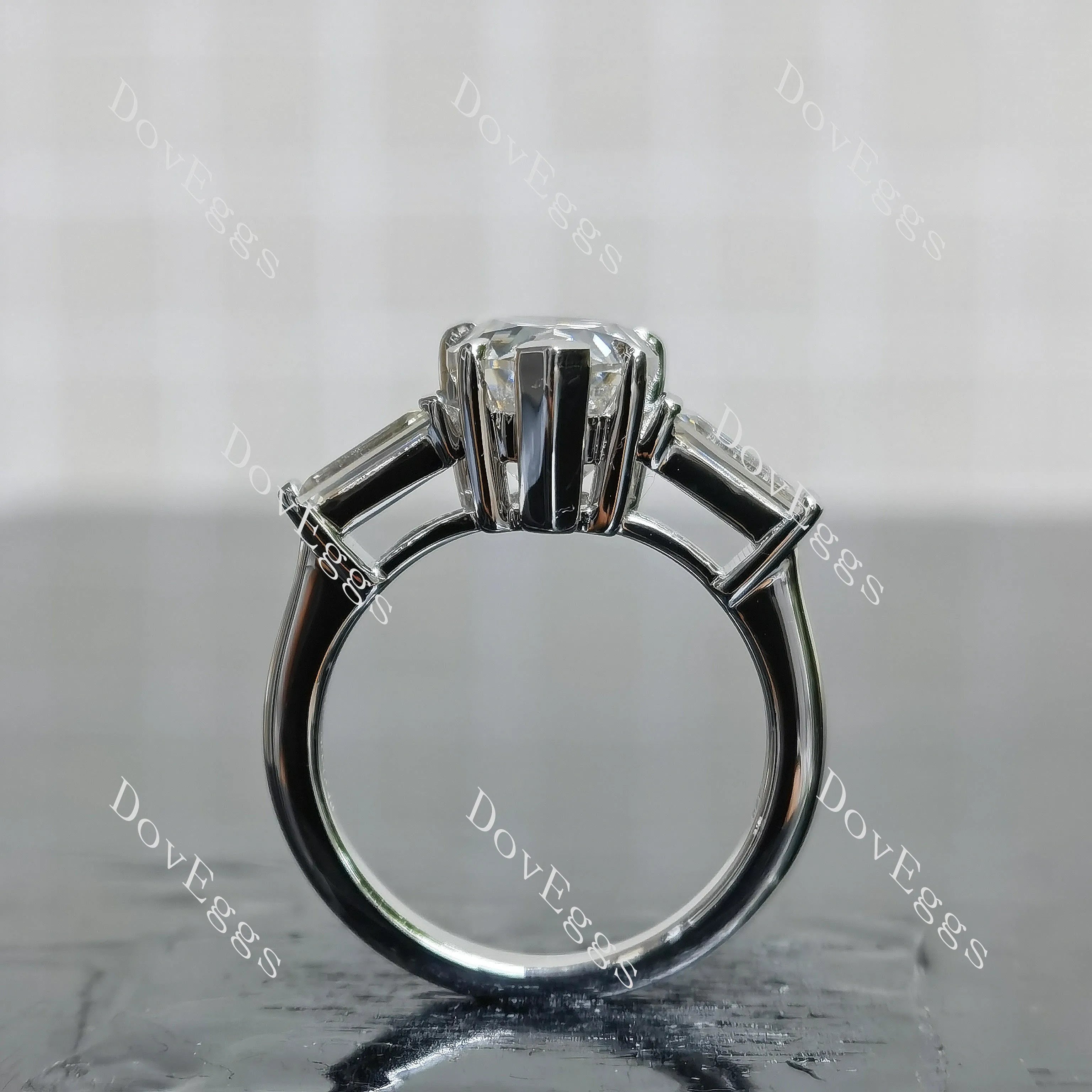 (size 6.25) Doveggs sterling silver 5ct pear moissanite ring