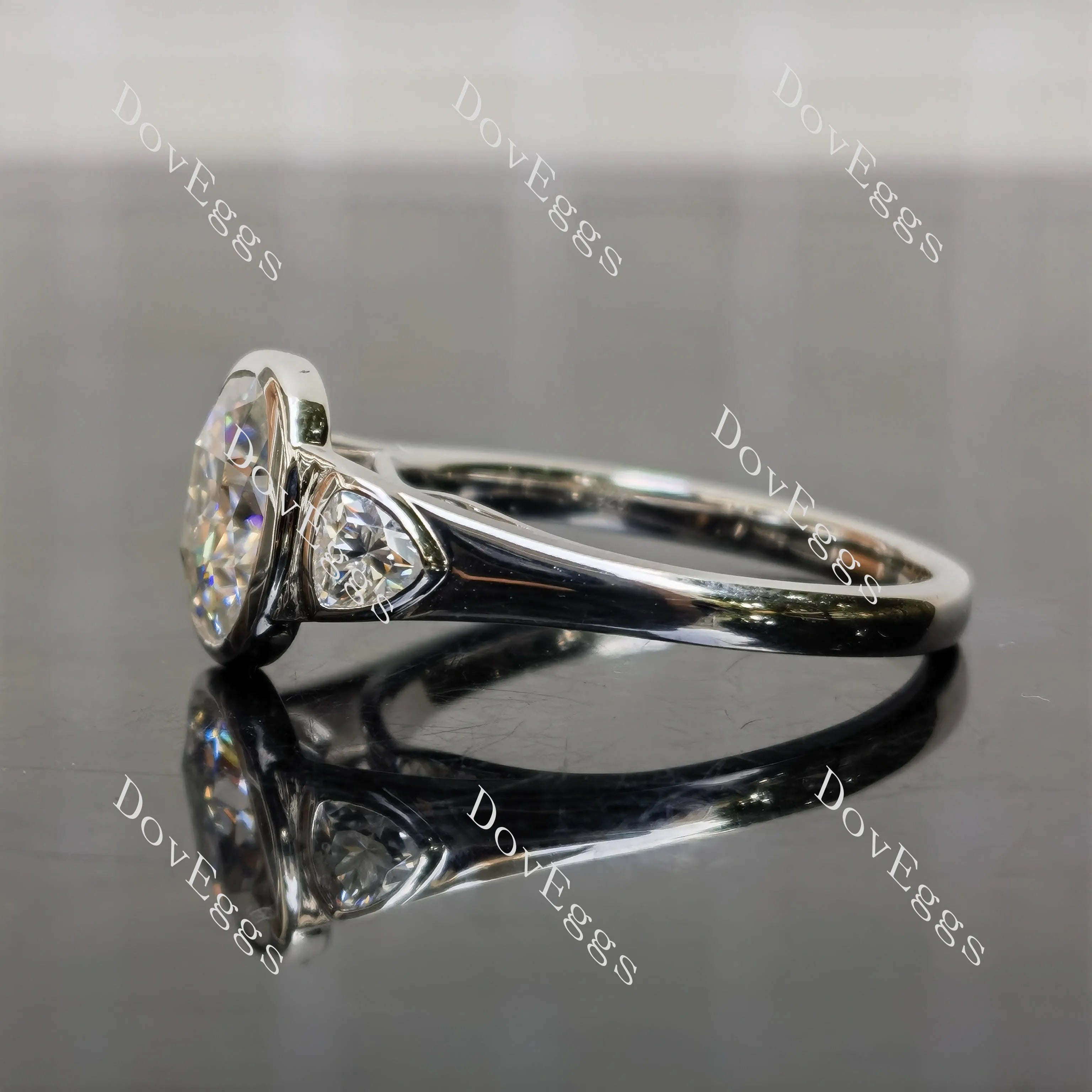(size 10.5) Doveggs sterling silver 3ct oval nova cut moissanite engagement ring