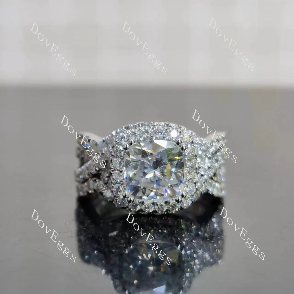 (size 5.75) Doveggs sterling silver 2ct cushion moissanite ring bridal set(3 rings)