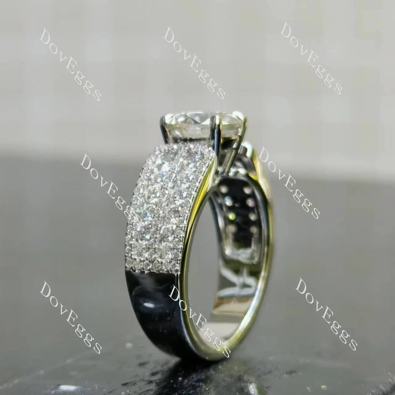 (size 6.25) Doveggs sterling silver 1.5ct round moissanite ring