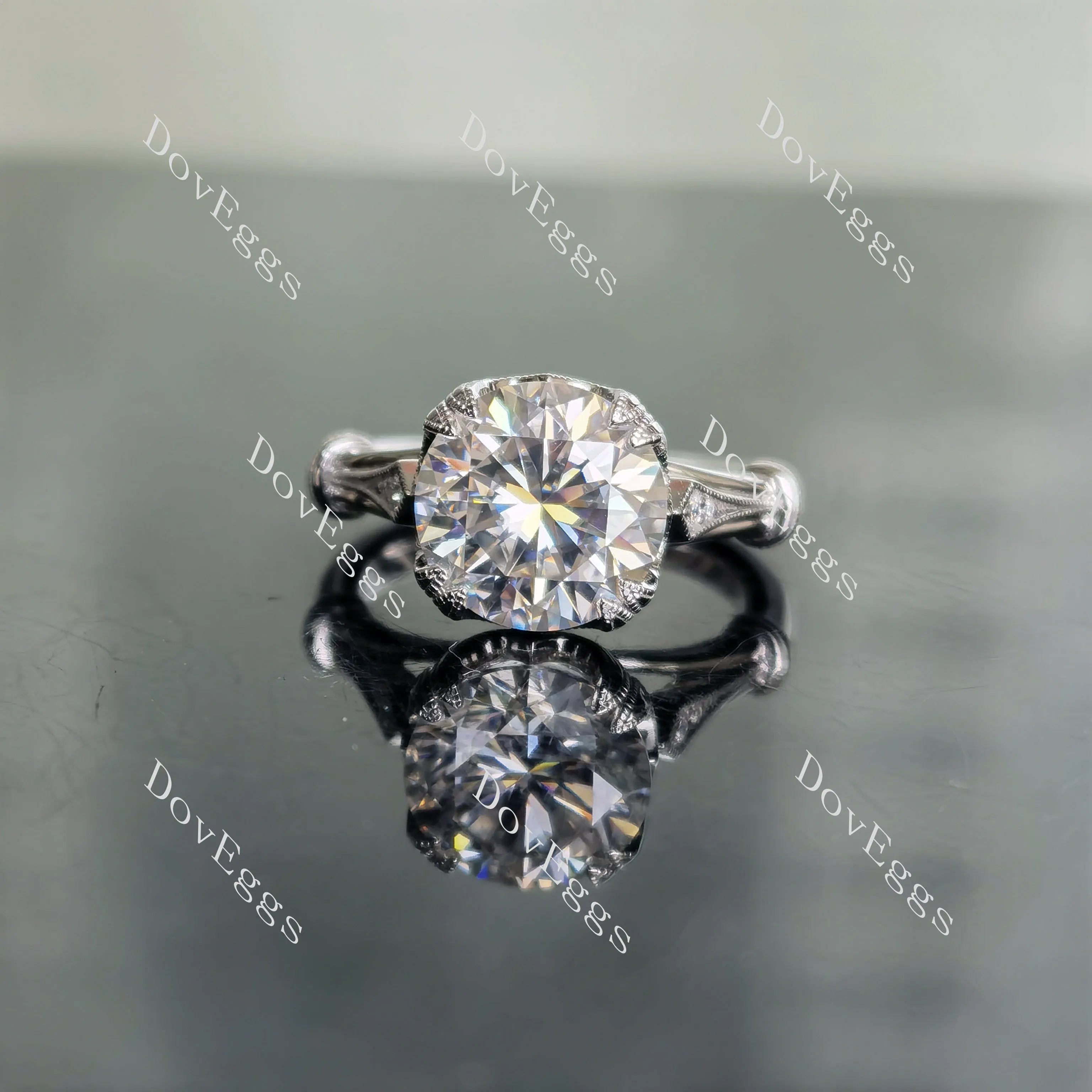 Doveggs round vintage moissanite engagement ring
